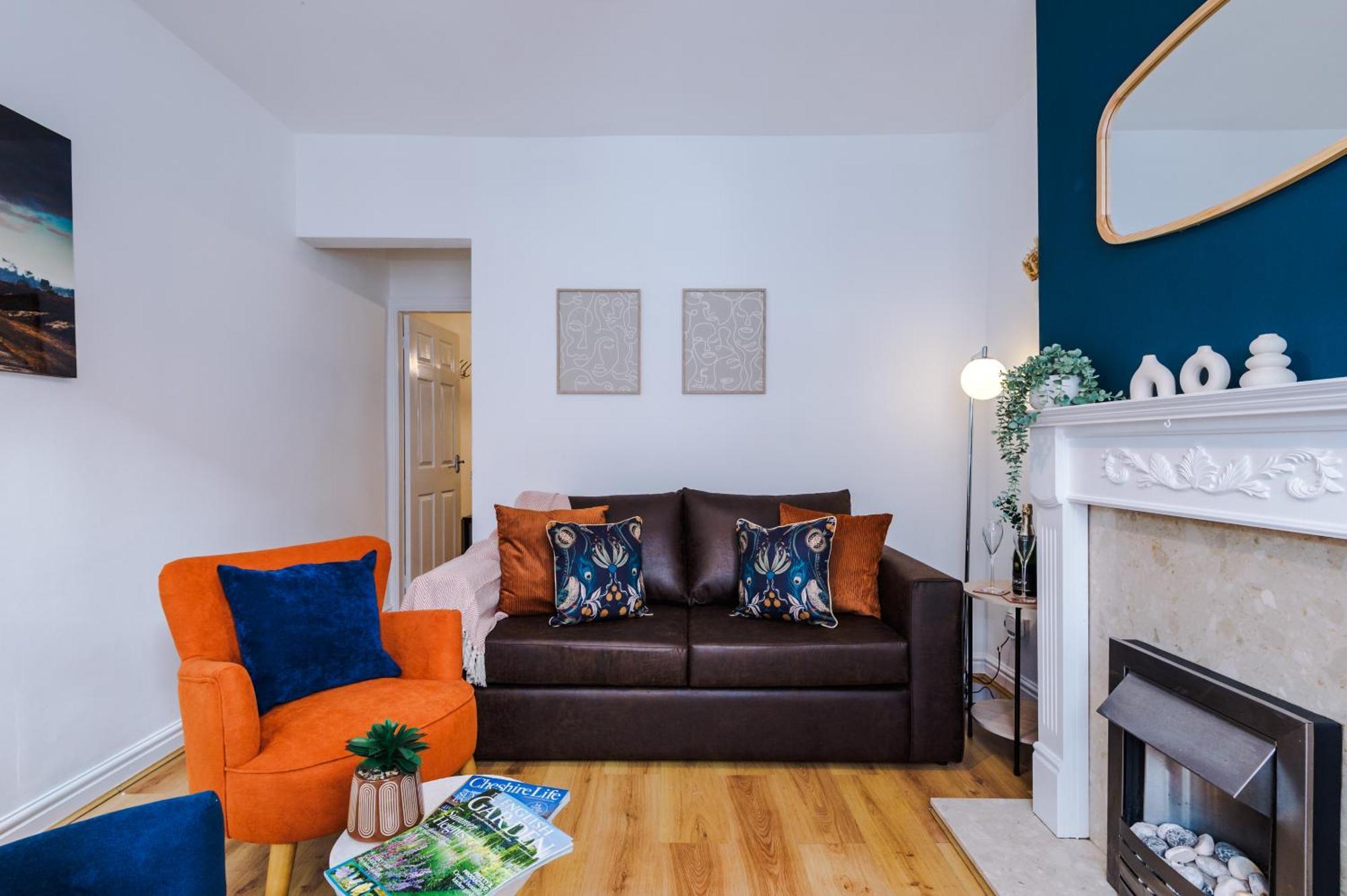 New! Spacious 2-Bed Home In Chester City-Centre By 53 Degrees Property, Ideal For Couples & Small Groups, Great Location - Sleeps 5 Εξωτερικό φωτογραφία